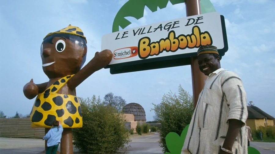 El zoológico racista de la Francia de los 90 donde gente de color era la atracción