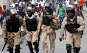 La Policía haitiana libera a 6 secuestrados, entre ellos un francés