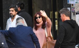 Cristina Fernández declaró no darse cuenta de ataque en su contra