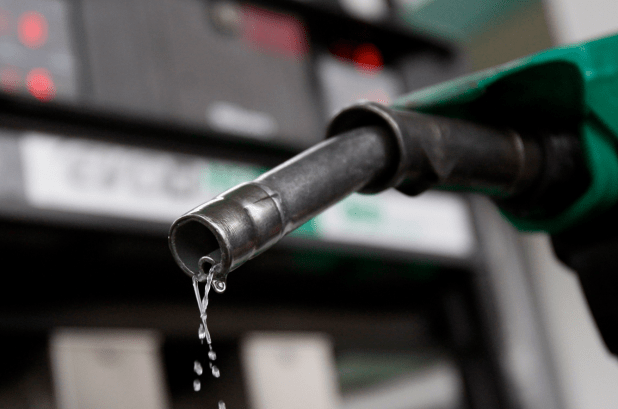 Combustibles mantienen sus precios una semana más