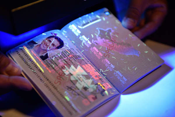 RD da pasos para implementación y uso de pasaporte electrónico