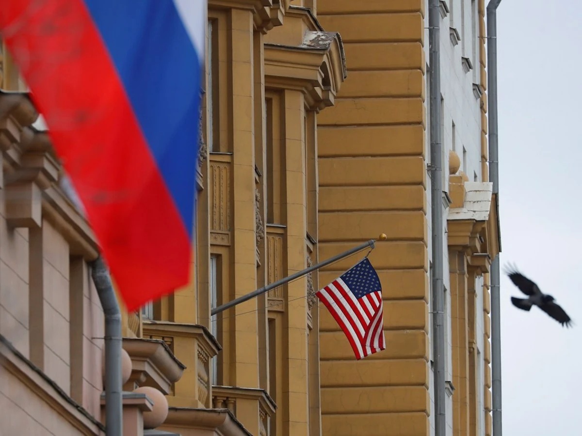 EEUU llama a sus nacionales a abandonar "de inmediato" Rusia