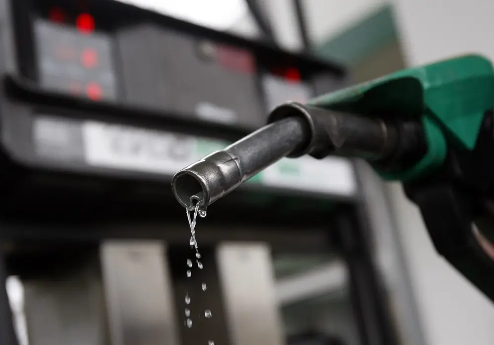 Combustibles mantendrán precios una semana más