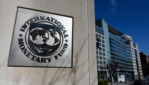 FMI pide a Gobiernos no olvidar contener su gasto a pesar de la crisis