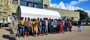 Detienen 340 haitianos indocumentados en la frontera