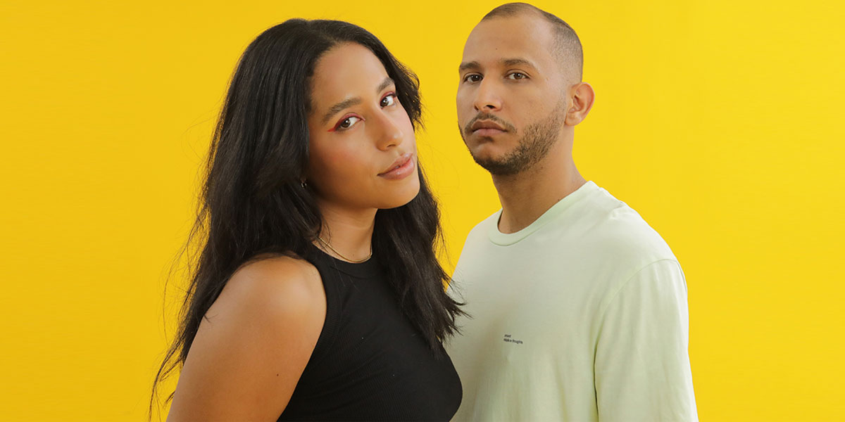 Yellow Outlet: el dúo más electrizante y amarillo de Santiago