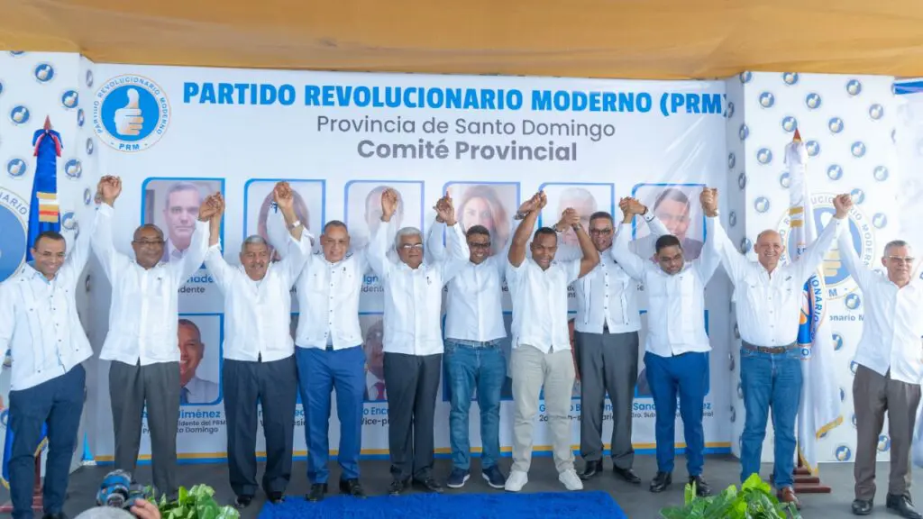 PRM juramenta Comité Provincial de Santo Domingo