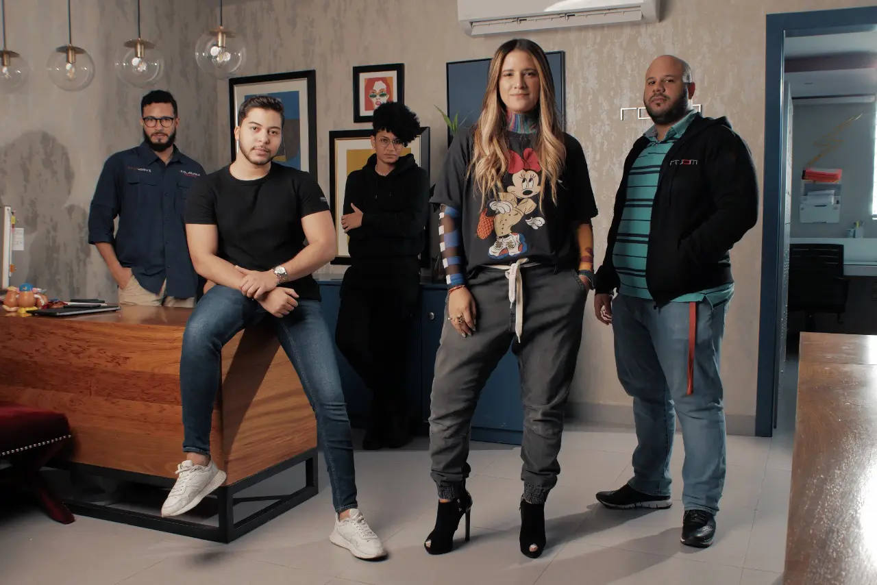 Room Grupo Creativo, agencia publicitaria local con competencia mundial