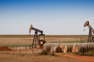 El petróleo de Texas abre con una subida del 2,71 %, hasta 82,15 dólares