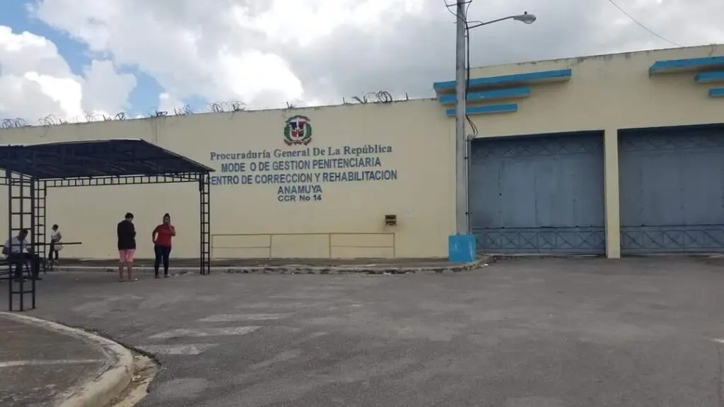 Muere reo había resultado herido en motín en cárcel de Higüey