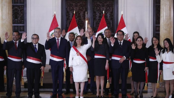 Boluarte dice buscará consolidar la democracia y gobernabilidad en Perú