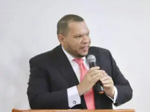 Carlos Guzmán, alcalde de Santo Domingo Norte