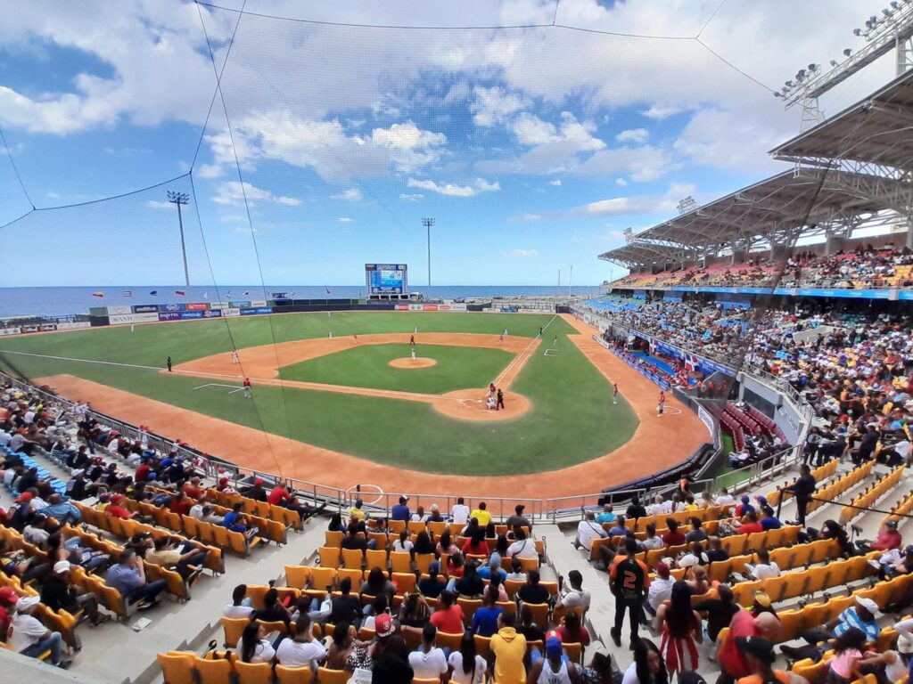 Estadio de la Serie del Caribe 2023 tiene una terraza con jacuzzis para ver el juego