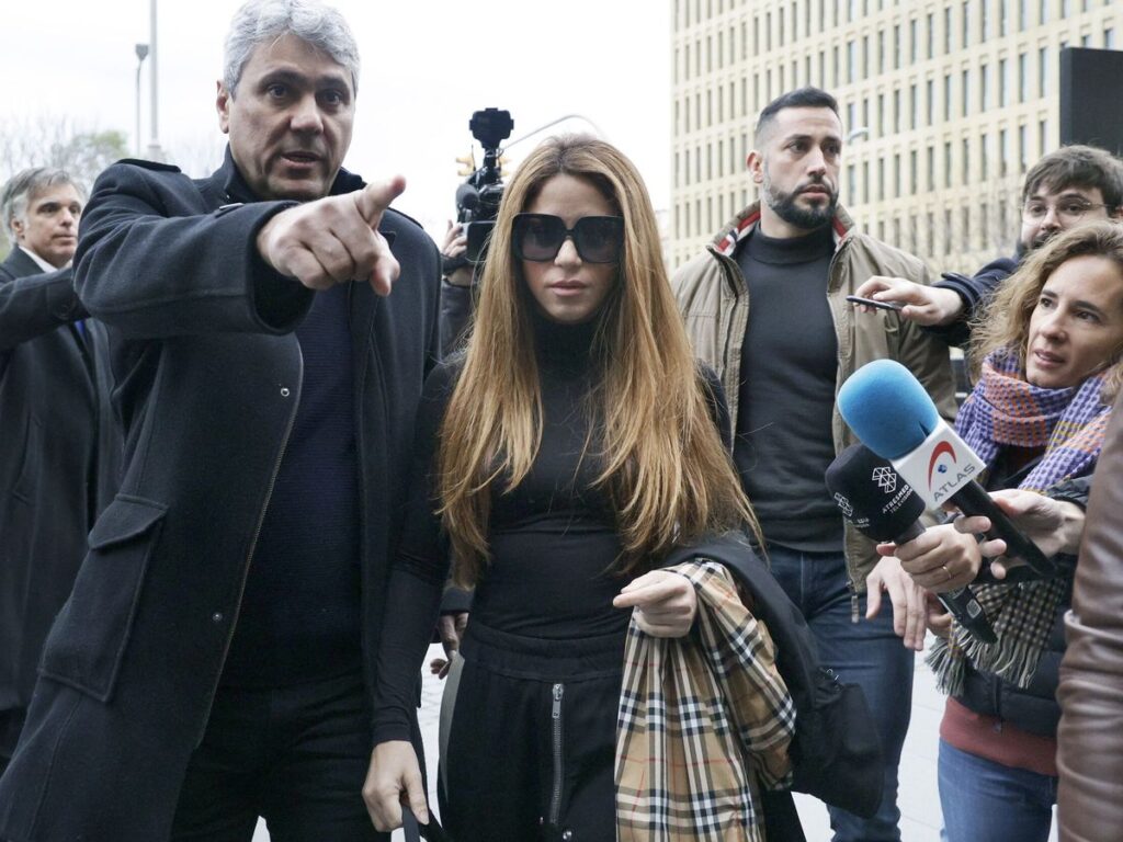 "Me dejaste con la deuda en Hacienda": la gran cifra que debe Shakira