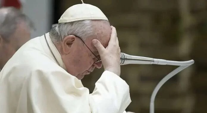 El papa pide que terminen pronto los crueles sufrimientos en Ucrania