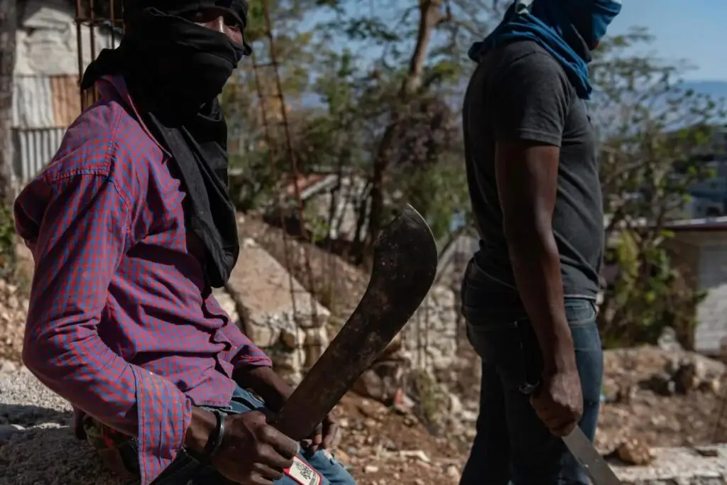 Brigadas de autodefensa en Haití ante bandas armadas FOTO: FUENTE EXTERNA