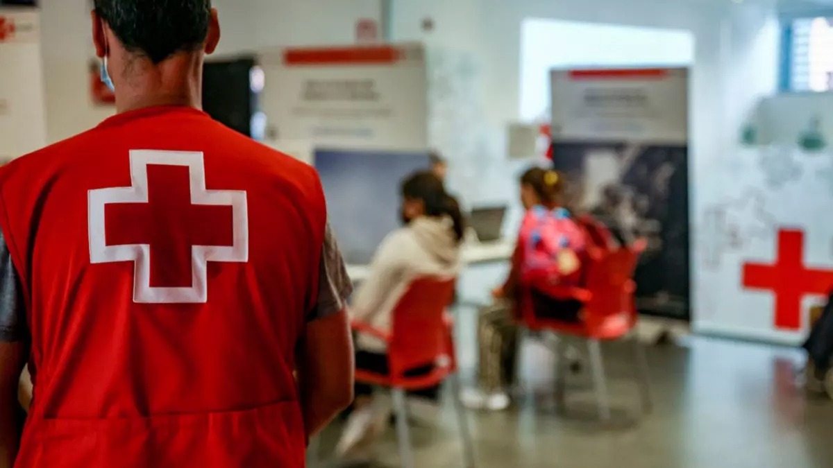 La Cruz Roja Internacional anuncia recorte de 1.500 empleos en el mundo