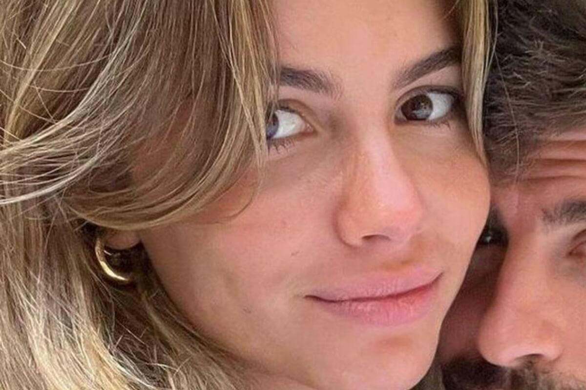 Clara Chía destruye a Shakira con fotos en su antigua casa en España