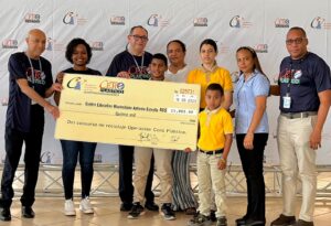 Aeropuerto Cibao entrega premios a escuelas en concurso de reciclaje