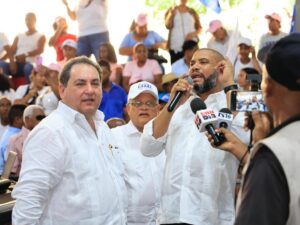 Guillermito Lama lanza precandidatura a senador