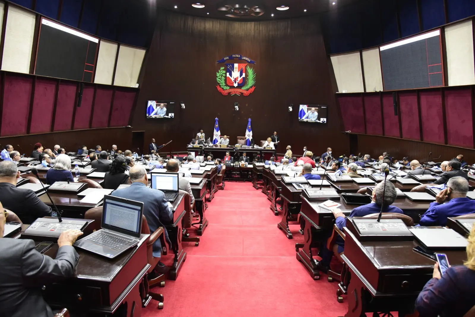 Diputados aprueban en primera lectura proyecto de ley Agricultura Familiar