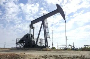 Petróleo de Texas abre con subida de 1,26 % y vuelve a superar los 70 dólares el barril