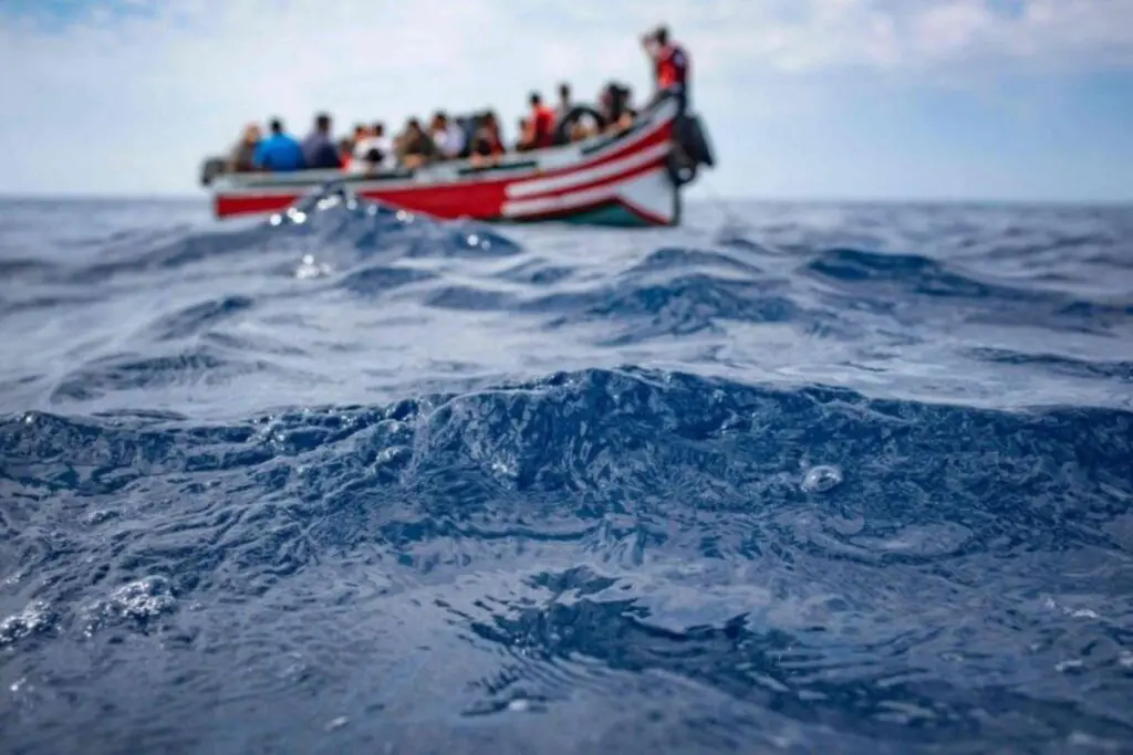 Interceptan una embarcación con 33 migrantes al oeste de Puerto Rico