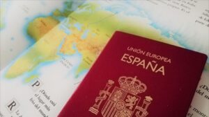 Apellidos con posibilidad de ciudadanía española y cómo hacer el trámite