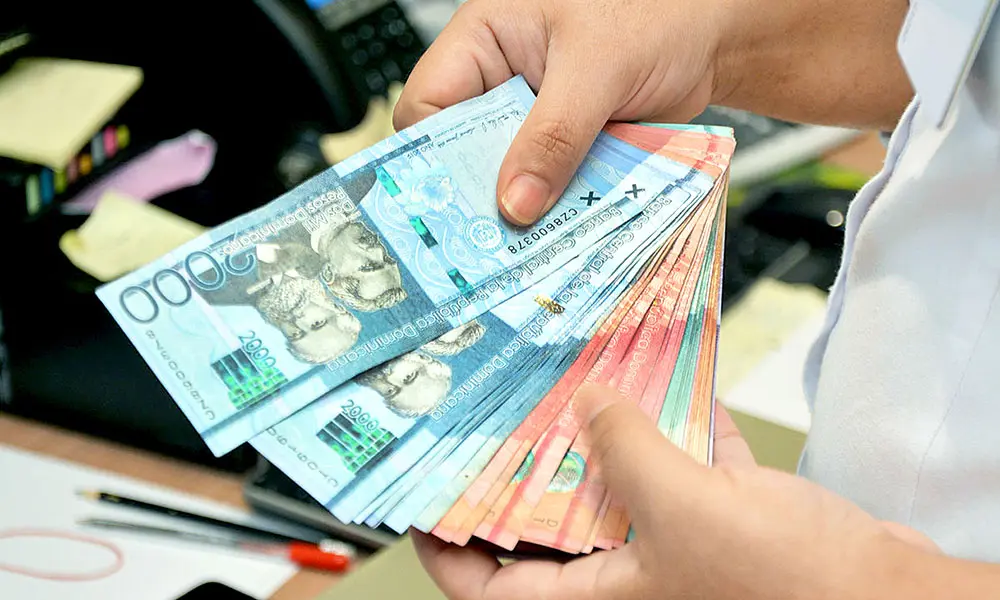 Los billetes de RD$2,000 son más del 50 por ciento del dinero circula en la RD - Periódico elCaribe