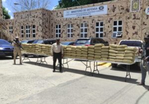 Decomisan más de mil libras de marihuana procedentes de Haití