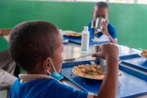 INABIE asegura tiene lista distribución de alimentación escolar