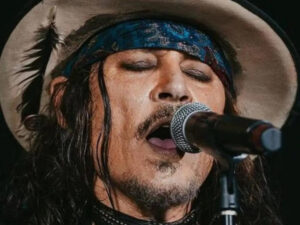 El aspecto de Johnny Depp luego de aparecer inconsciente en un hotel