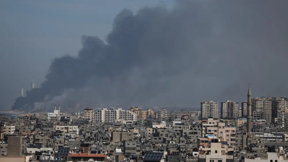 Al menos 22 muertos en Israel y una decena en Gaza