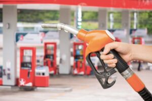 Precios de los combustibles se mantienen una semana más