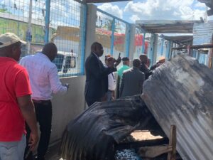 Autoridades evalúan pérdidas dejadas por incendio en mercado Dajabón