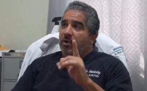 Director Hospital Elio Fiallo garantiza atención a afectados por dengue