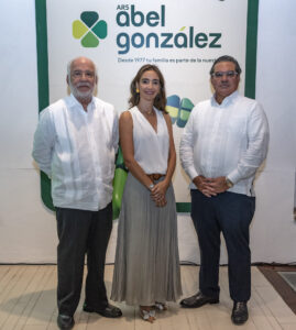 Abel González Canalda, Bingene Armenteros y José Abel González Frómeta. FUENTE EXTERNA