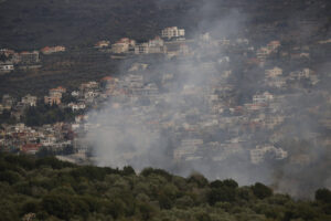 Israel bombardea por tierra y aire posiciones de Hizbulá en el Líbano FOTOñ INFOBAE/FE