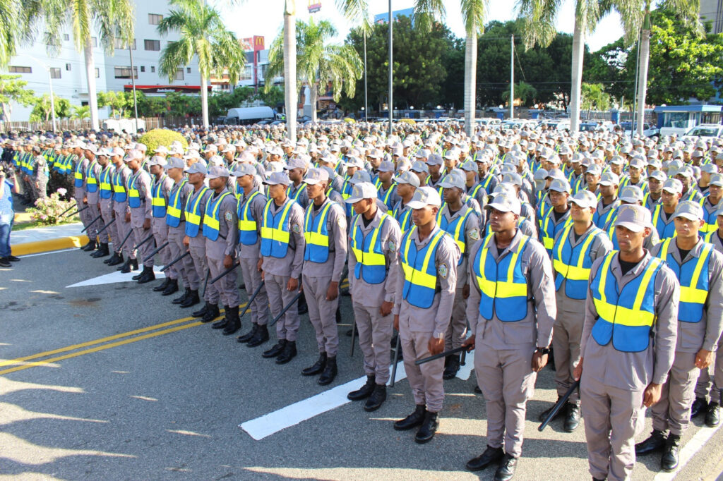 Nuevo Director General de la Policía Nacional pone en marcha exitoso  operativo de seguridad!