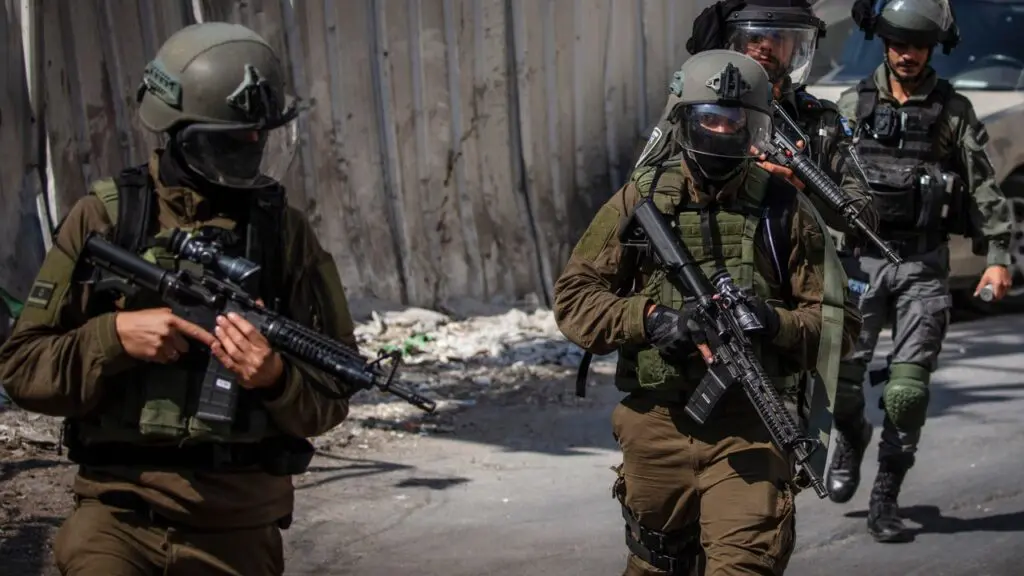 Israel detiene a decenas de supuestos miembros de Hamás