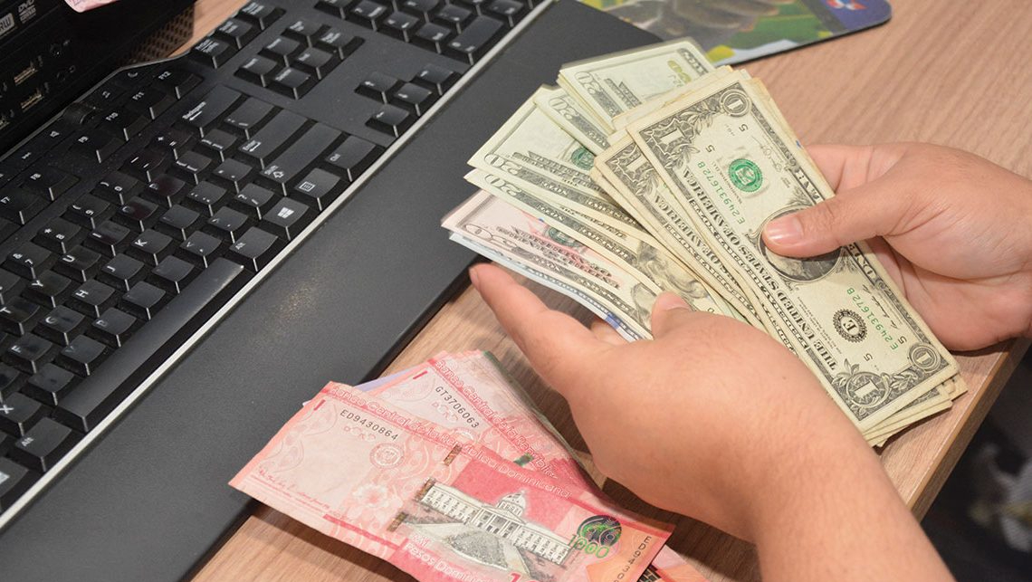 Cotización de apertura del dólar en República Dominicana 17 de enero