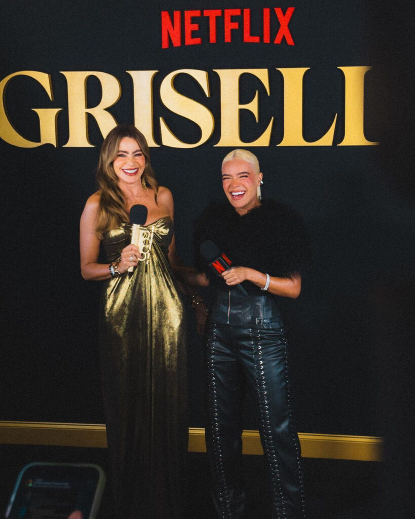 Karol G deslumbra con cambio de look en la alfombra roja de "Griselda"