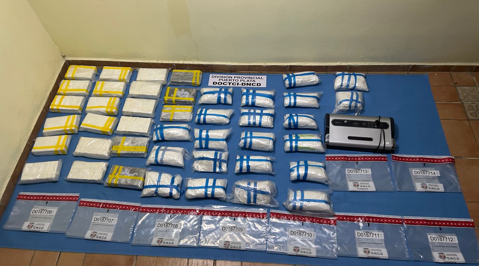 Incautan en Puerto Plata 41 paquetes de cocaína; investigan dos personas