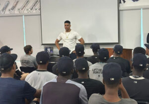 El discurso de Juan Soto en la academia de los Yankees en Boca Chica