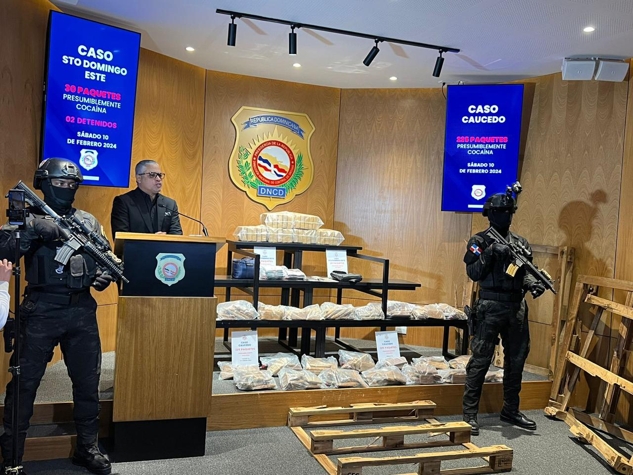 Ocupan en Puerto Caucedo 225 paquetes de presunta cocaína
