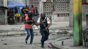 Protestas violentas en ciudades de Haití aumentan el terror