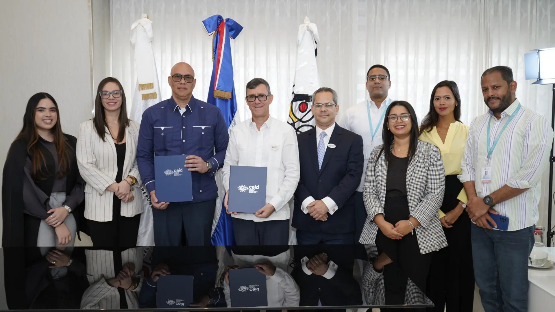 CNCS y el CAID firman acuerdo para fortalecer ciberespacio institucional
