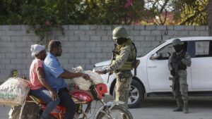 Haití extiende el estado de emergencia y el toque de queda