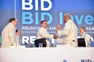 RD asume presidencia de Asambleas de Gobernadores BID y BID Invest