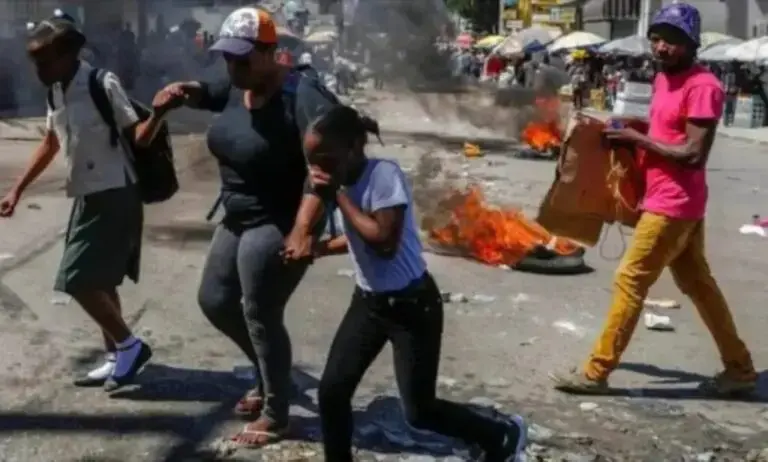 Violencia en Puerto Príncipe, la capital de Haití